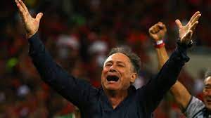 This is a indie online horror game developed with terror engine. Independiente Coach Ariel Holan Resigns Following Threats From Barra Brava As Com