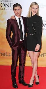The cuter man between zak efron and eli manning will depend on the women's preferences. Zac Efron Height