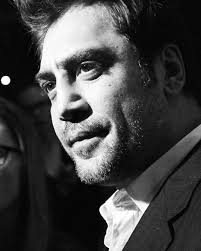 Javier Bardem #javierbardem #redcarpet #hollywoodpremiere #blackandwhite  #blipoint @blipoint #portraitfestival #bravogreatphoto #bnw_society  #bnw_rose #bnw_life #bnw_photography @javierbardem