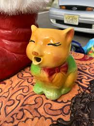 Hand made by me adorable bracelet not sure the chain length but dollar for  size reference $5.00 make a cute little Christmas gift for a young girl