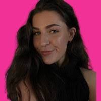 Ellen Cartwright's Instagram, Twitter & Facebook