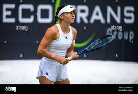 Elina avanesyan hi-res stock photography and images - Alamy