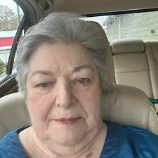 Halls High School alumni passes away