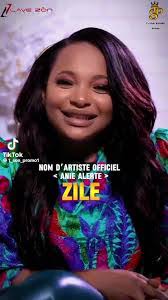 Sheila Whitaker's Instagram, Twitter & Facebook