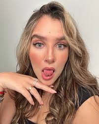 🪽🍒❤️‍🔥✨Embracing the mess, loving the vibe ✨🪐🌈🪷🌷