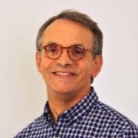 5400+ perfiles de «Alessio»