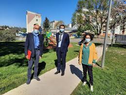 Cahors, p�le urbain relais de toulouse, un territoire de vie et de projets au c�ur d'une agglom�ration de 36 communes, cahors est une de ces villes de la r�gion occitanie qui. Lot Le Grand Cahors Lance Une Etude Pour L Avenir Du Quartier De Terre Rouge Actu Lot