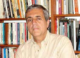 Escritor e jornalista José Castello dá oficina em BH