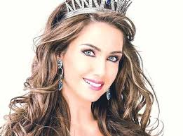 Mrs South Africa Takes Powerful Message to the Universe