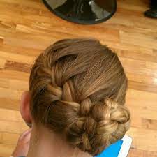 Please put other salons too if you knopw any good ones. Regis Salon Columbia Mall Columbia Mo