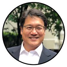 Falling in Love with Korean Culture with Sam Paik Podcast by InnovatorsBox®