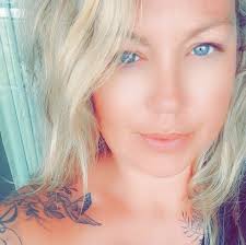 Melissa Bartley (@melissa.bartley.37) • Facebook, Connect with friends