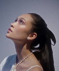 Amie Marks's Instagram, Twitter & Facebook