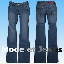 Le jean bootcut femme signe le retour des vibes très retro. Jean Bootcut Bleu Taille Basse Pas Cher Sur Modeetjeans Fr Blog De La Mode Du Jeans