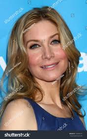 Los Angeles Jan 6 Elizabeth Mitchell Stock Photo 123955141