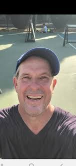 Walter Lau's Instagram, Twitter & Facebook