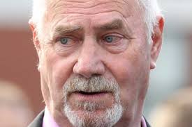 Tributes paid to veteran loyalist Ken Wilkinson