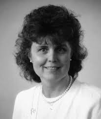 Amanda Whitmer's Instagram, Twitter & Facebook