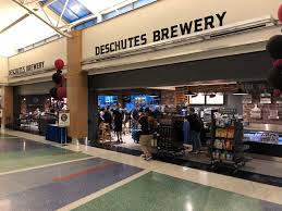 Find southeast portland restaurants in the portland area and other. A Look Inside The New Deschutes Brewery Pub At Portland International Airport