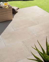 Terrasse Carrelages Et Dallages Pour L Exterieur Carrelage Terrasse Exterieur Dallage Dalle Terrasse