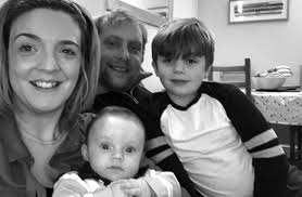 Paentiad olew 'Pan ddaw'r wawr' gan Meinir Mathias