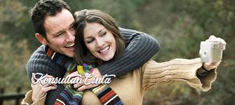 Sebuah hal wajar jika kadang pasangan kita merasa ingin mendua, hal itu karena cinta bergerak dinamis. Doa Agar Pasangan Setia Sampai Mati Tidak Akan Pernah Selingkuh