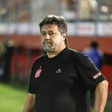 Follow caruso lombardi experience to join the conversation. Ricardo Caruso Lombardi Tiene Coronavirus Y Fue Internado Con Neumonia Bilateral