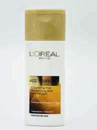Melitta solo & perfect milk combines compact design and heavenly creamy frothed milk. L Oreal Paris Age Perfect Cleansing Milk 200ml Mcgrane S Pharmacy