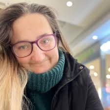 Il posto più sicuro del mondo/세상에서 제일 안전한 곳: Libro illustrato per bambini:  italiano-coreano (Edizione bilingue): Winterberg, Philipp, Kim, Mi-Choung,  Parenti, Francesca, Kim, Jasmine: 9798460262236: Books