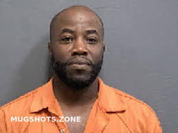 Terrell Pressley's Instagram, Twitter & Facebook