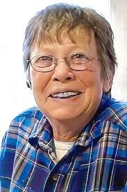 Lula Steele's Instagram, Twitter & Facebook