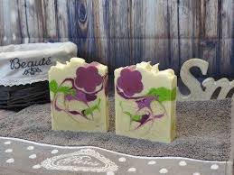 Fabriquer Du Savon Maison Fleurs Des Iles Youtube Fleurs Des Iles Fabriquer Du Savon Savon