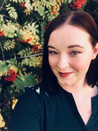 Tina Trigg's Instagram, Twitter & Facebook