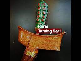 It is classified as a keris gabus (sharp 2 ) or. Keris Taming Sari Youtube