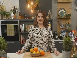 Tutte le professioni regista sceneggiatura opera teatrale cast cinematografia musica scenografia produttore montaggio suono reparto artistico. The Good Doctor La Cucina Di Sonia O Quarto Grado La Tv Del 5 Febbraio Bergamonews