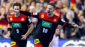 Flensburg zittert sich zur meisterschaft Handball Wm 2019 Deutschland Im Halbfinale Jetzt Wollen Wir Den Pokal