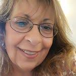 Debi Conti's Instagram, Twitter & Facebook