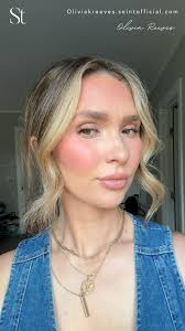 TRANSPARENCY for all of you thinking im so good at life 🤣… im good at my  job and being a worker 🐝… but truthfully i find it less intuitive and that  it