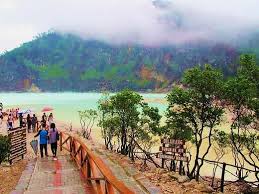 25 ribu rupiah per orang. Harga Tiket Masuk Kawah Putih Ciwidey Bandung Terbaru 2021 Wisata Oke