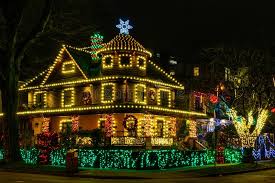 Stunning photos show some of britain's grandest stately homes decorated with twinkling lights and festive garlands for christmas. 109 Christmas Homes Luxury Photos Free Royalty Free Stock Photos From Dreamstime