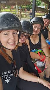 Guineitos en Escabeche! 😍🇵🇷 Ingredientes: 8 a 12 guineos verdes 1  cebolla 1 taza de aceite 1/3 taza de vinagre 1 cdta de ajo molido pimientos  rojos a gusto aceitunas a gusto