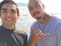 This makes him younger than jessica marie garcia who plays jasmine. On My Block Julio Macias And Diego Tinoco Image 6499892 On Favim Com