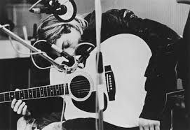 Kurt cobain, legendary lead singer, guitarist and songwriter of nirvana, the flagship band of generation x, remains an object of reverence and fascination for music fans around the world. Three Feet From God An Oral History Of Nirvana Unplugged The Ringer
