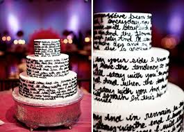 Unique Wedding Cake Ideas This Cake Features Lyrics From The Couple S First Dance Song Stay With You By John Legend Photo By Sarina Love Photogr Svadba
