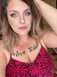 Everyone's fave waterproof liquid liner is HALF off today! 👇🏼