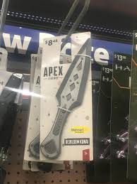 Apex legends is rich with unlockable cosmetic items, an array of character skins, weapon skins, banner flourishes, quips heirloom items are exceedingly rare in apex legends and intentionally so. The Only Way I Can Ever Get Wraith S Kunai Heirloom Apexlegends