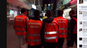 Wir akzeptieren es nicht, die regierungsangelegenheiten aus den religiösen. Wuppertaler Islamisten Zieht Man Eine Scharia Weste An Flippen Alle Aus Inland Faz