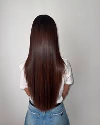 Certificado en mano para MARISA BUSTOS ✨🌈❤️ Capacitación intensiva de  Alisados y Nutriciones ✨ Felicitaciones ✨ Gracias💘