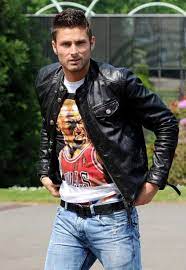 Chelsea striker has made decision to leave with marseille and bordeaux linked (telefoot). Olivier Giroud Men Style Fashion Men Sleatherjacket Men S Leather Jacket God Leather Jacket Men Leather Jacket Men Style Leather Jacket