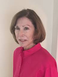 Elizabeth Yow's Instagram, Twitter & Facebook